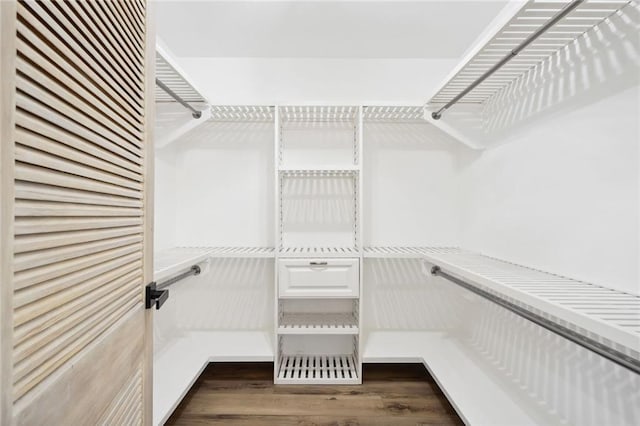 2914 Ridgeway Dr, Metairie, LA 70002 - walk in closet featuring dark wood-type flooring