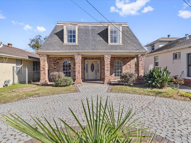 view of front of property with covered porch