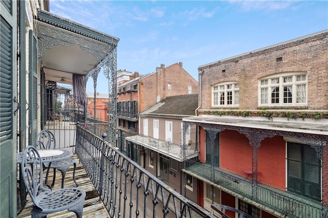 631 Saint Peter St Unit 4, New Orleans, LA 70116 - view of balcony