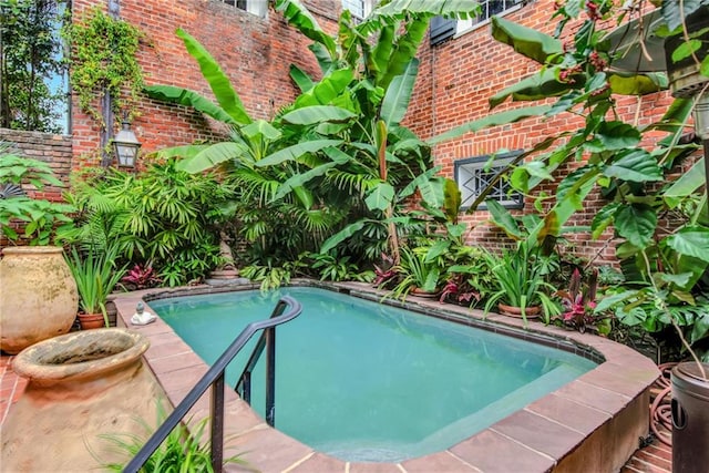 625 Dumaine St, New Orleans, LA 70116 - view of swimming pool