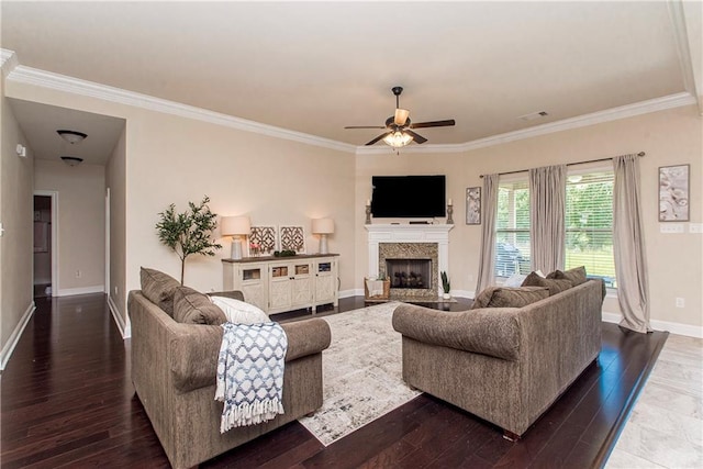 20291 Clemson Way, Ponchatoula, LA 70454 - living area featuring a ceiling fan, crown molding, wood finished floors, and baseboards