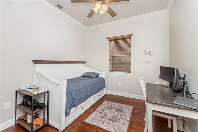 bedroom with a ceiling fan, wood finished floors, baseboards, ornamental molding, and visible vents