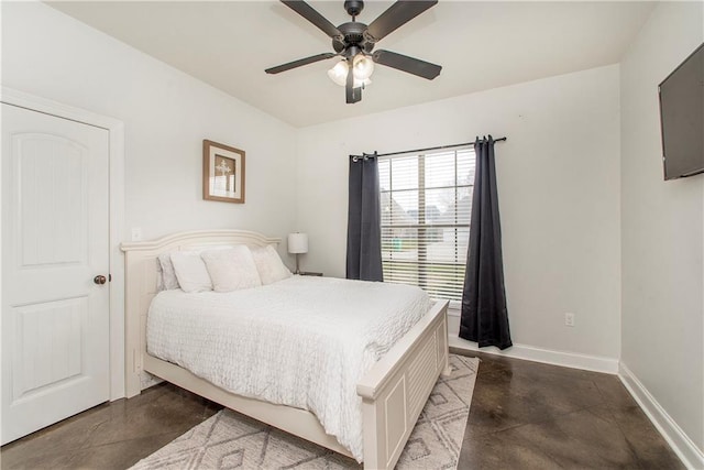 bedroom featuring ceiling fan