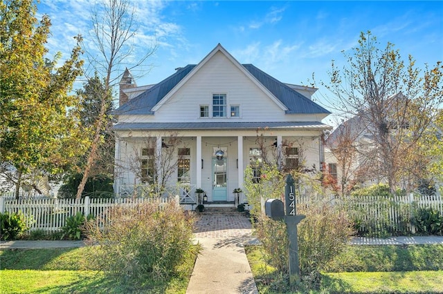 view of front of property with covered porch