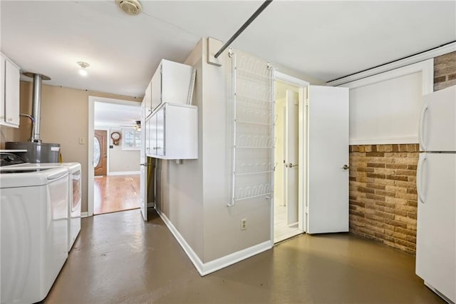 laundry room featuring washing machine and dryer