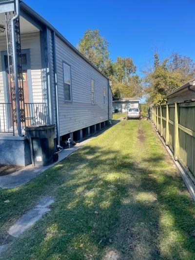 142022 Pelican St, New Orleans, LA 70114 - view of yard