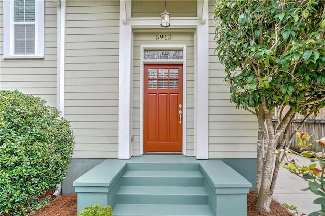 view of property entrance