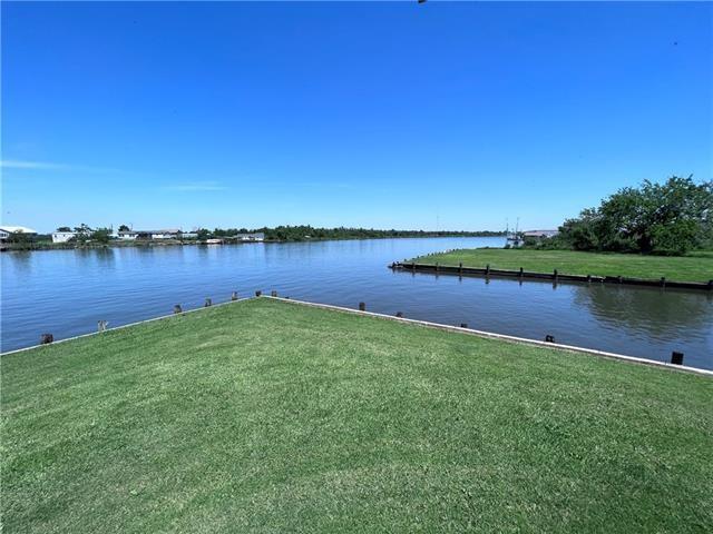 800 Anna St, Lafitte, LA 70067 - water view
