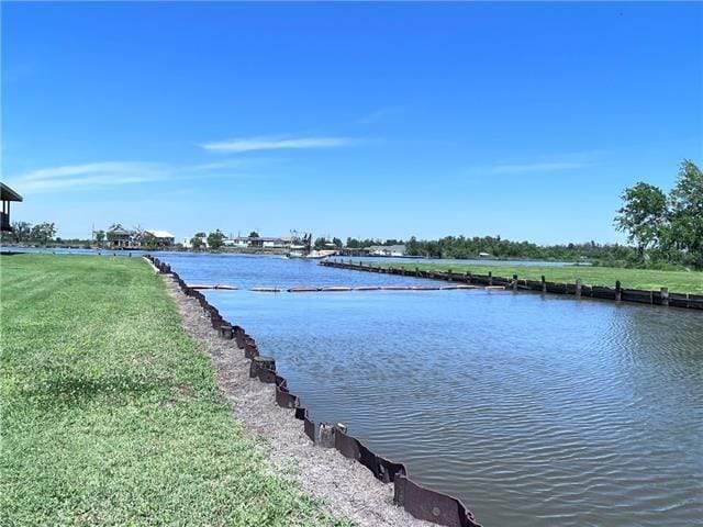 800 Anna St, Lafitte, LA 70067 - water view