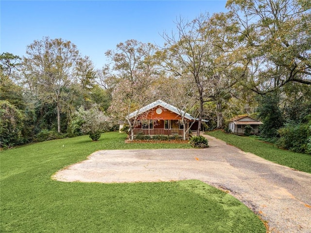 view of yard with a porch