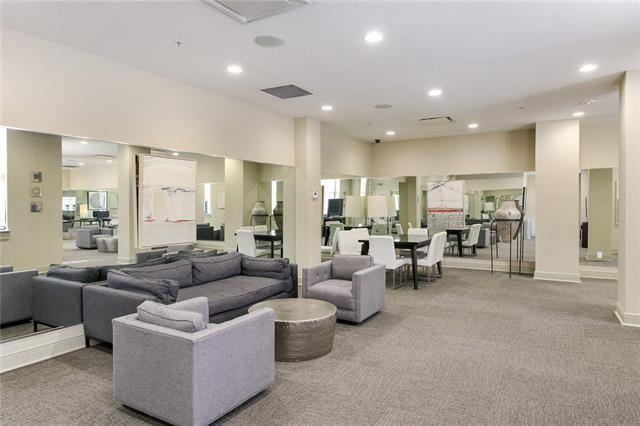 1201 Canal St Unit 271, New Orleans, LA 70112 - building lobby featuring recessed lighting