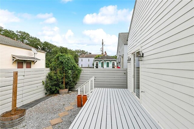 1805 Governor Nicholls St, New Orleans, LA 70116 - view of patio / terrace
