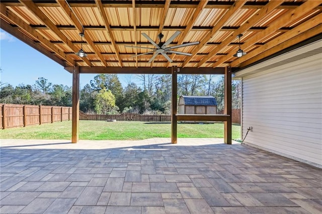 view of patio featuring ceiling fan