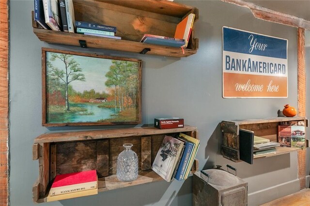301 S Toulme St Unit 108, Bay Saint Louis, MS 39520 - view of interior details