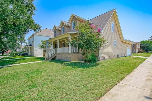 view of front of property featuring covered porch and a front lawn