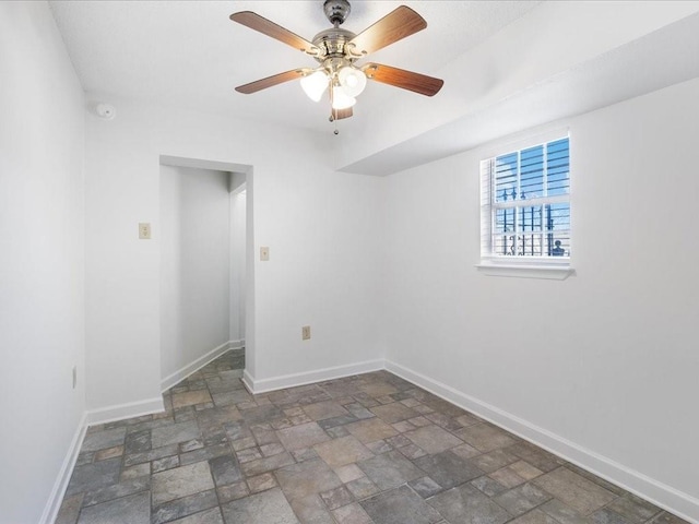 empty room with ceiling fan