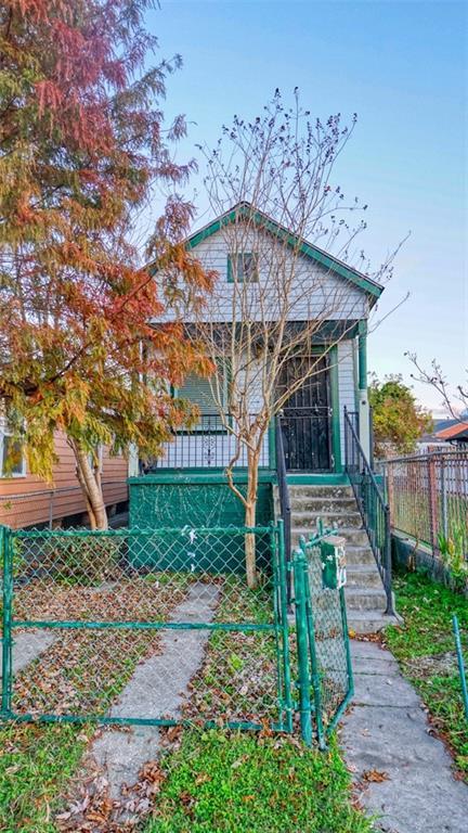 exterior space with covered porch