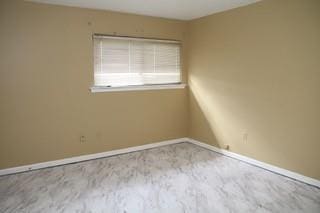168 Prairieveiw Ct, Avondale, LA 70094 - unfurnished room with baseboards