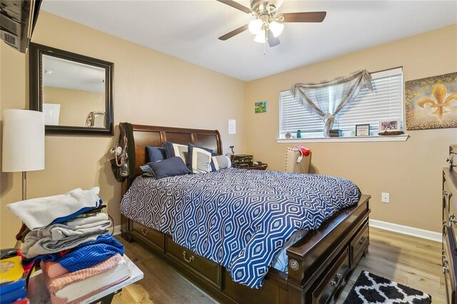 view of patio / terrace featuring ceiling fan