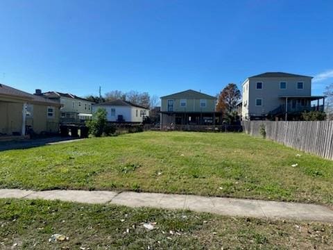 Listing photo 2 for 6066 Wildair Dr, New Orleans LA 70122