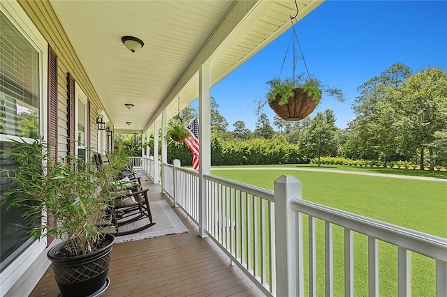 balcony featuring a porch