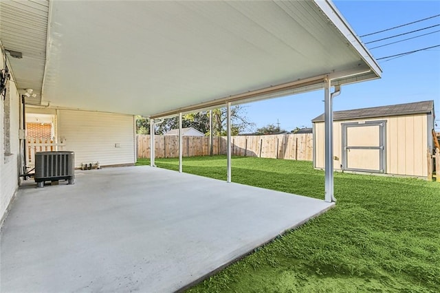 view of patio / terrace with cooling unit