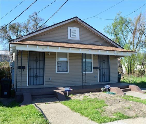 bungalow featuring covered porch