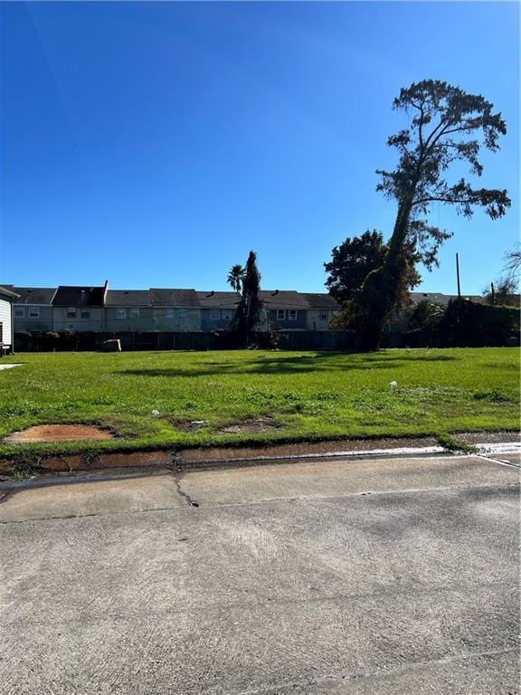 Listing photo 2 for 1541 Abbey Rd, Harvey LA 70058