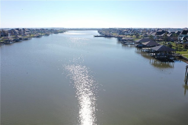 water view featuring a residential view