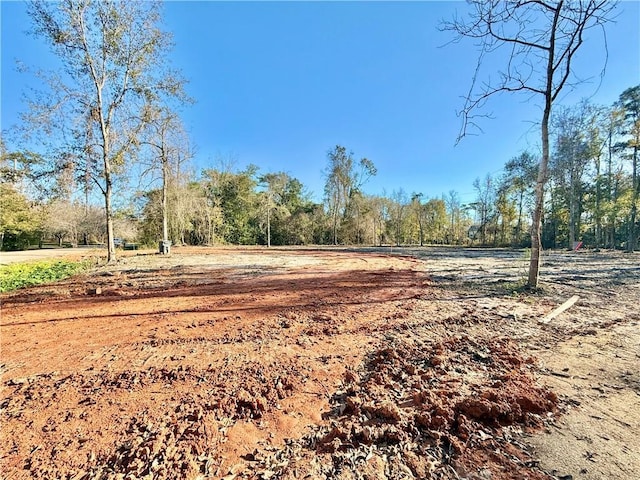 202 Shadow Ln, Mandeville, LA 70448
