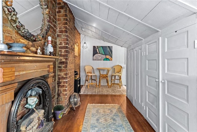 918 Orleans Ave, New Orleans, LA 70116 - interior space featuring lofted ceiling and wood finished floors
