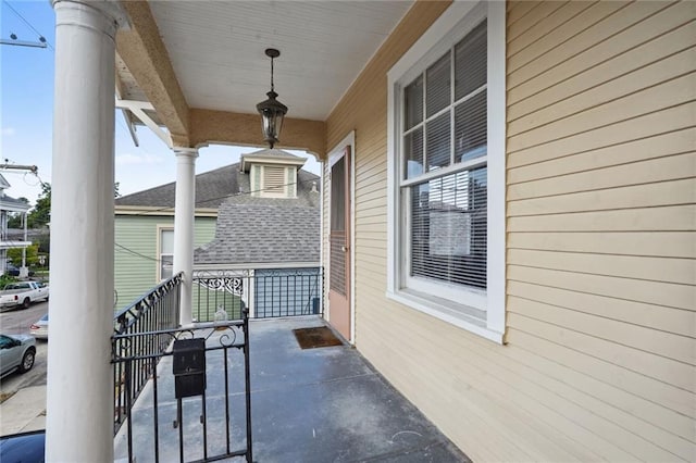 view of patio / terrace featuring covered porch