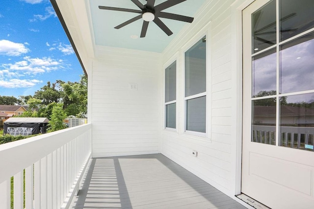 balcony with ceiling fan