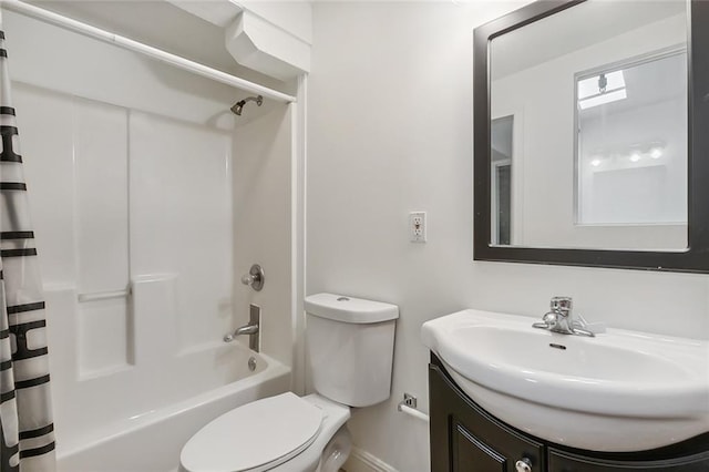 full bathroom with vanity, toilet, and shower / tub combo with curtain