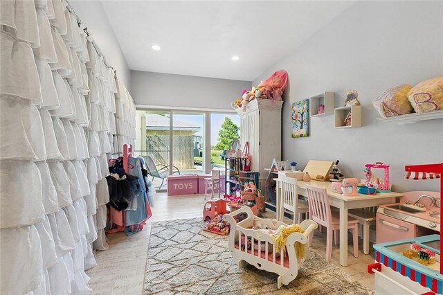 4610 Alba Rd, New Orleans, LA 70129 - playroom featuring wood finished floors and recessed lighting
