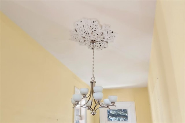 1432 Magazine St, New Orleans, LA 70130 - interior details featuring a notable chandelier
