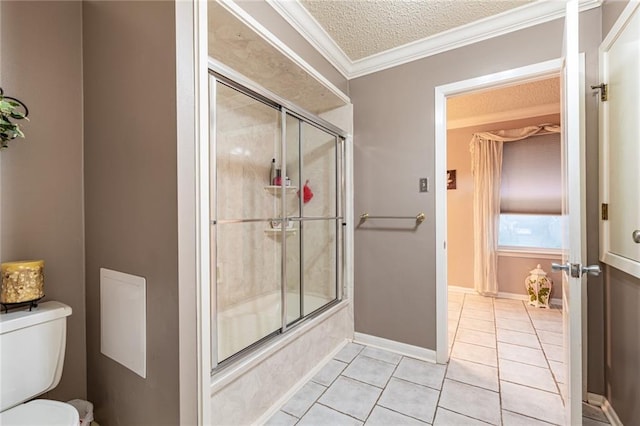 bathroom featuring enclosed tub / shower combo, tile patterned flooring, ornamental molding, a textured ceiling, and toilet