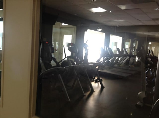 1205 St Charles Ave Unit 916, New Orleans, LA 70130 - exercise room with a drop ceiling