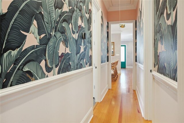 bedroom featuring hardwood / wood-style floors, ceiling fan, and crown molding