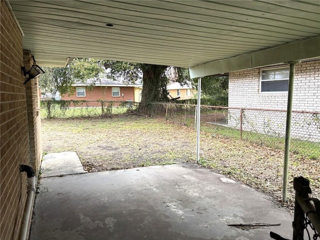 view of yard featuring a patio