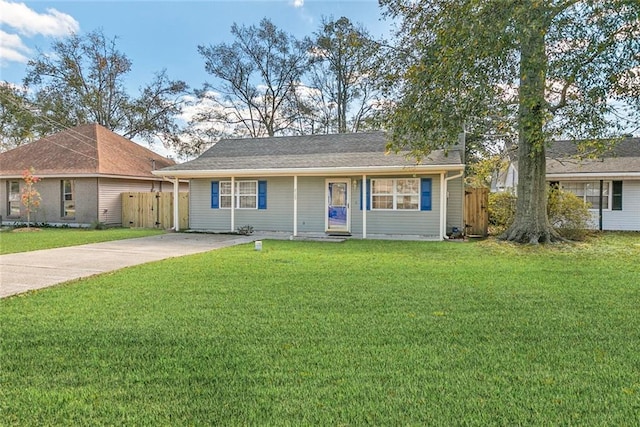 single story home with a front yard