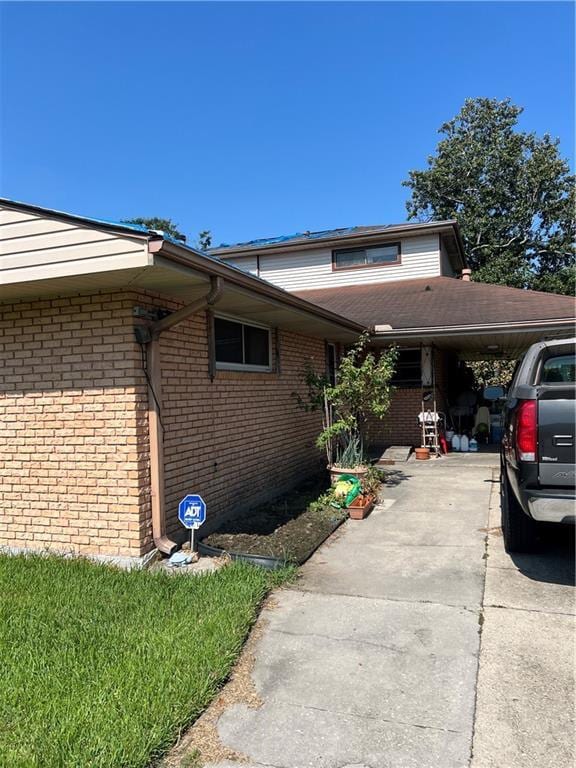 Listing photo 2 for 920 Phosphor St, Metairie LA 70005