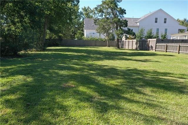 2142 Monroe St, Mandeville LA, 70448 land for sale