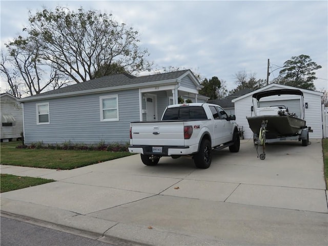 exterior space featuring a front lawn