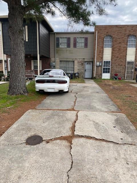 7112 Barrington Ct, New Orleans, LA 70128 - multi unit property with brick siding