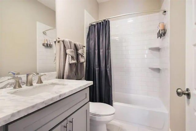 full bathroom featuring toilet, shower / bathtub combination with curtain, and vanity