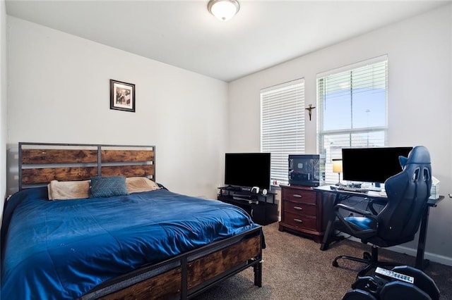 bedroom featuring carpet floors