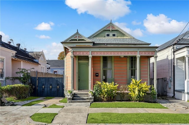 view of front of home