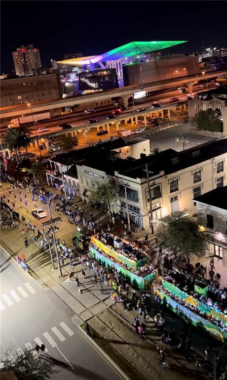 1205 St Charles Ave Unit 1101, New Orleans, LA 70130 - view of property at night