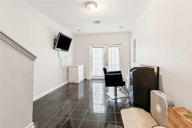 living room featuring ornamental molding